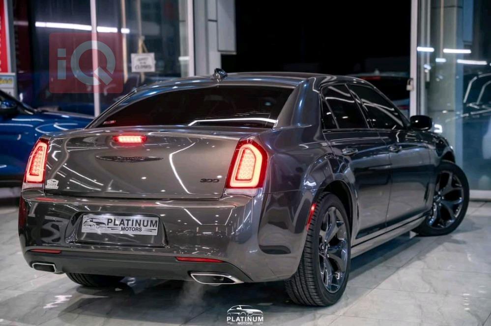 Chrysler 300